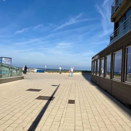 With Side Sea Views Appartement Middelkerke